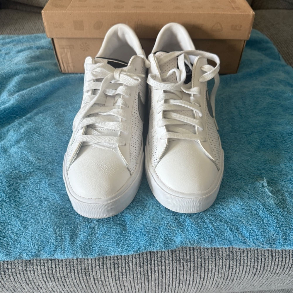 Nike Sweet Classic Leather Sz. 10 - Picture 4 of 7